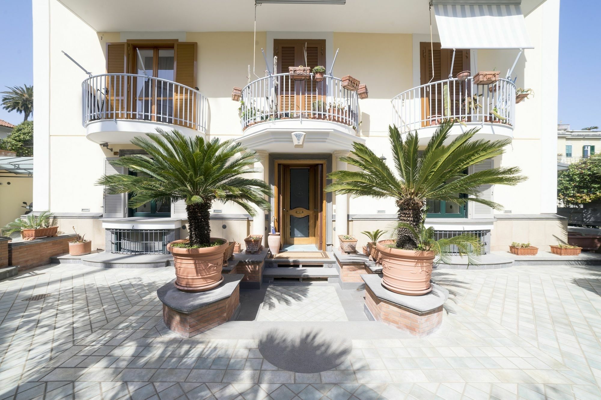 B&B 'O Sole Mio! Nápoles Exterior foto