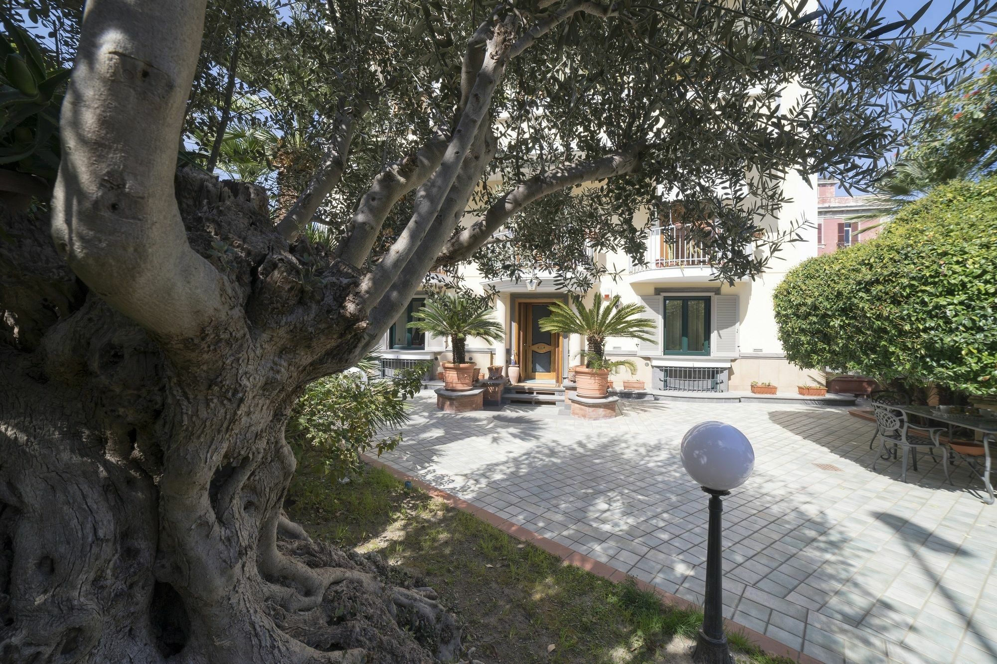 B&B 'O Sole Mio! Nápoles Exterior foto